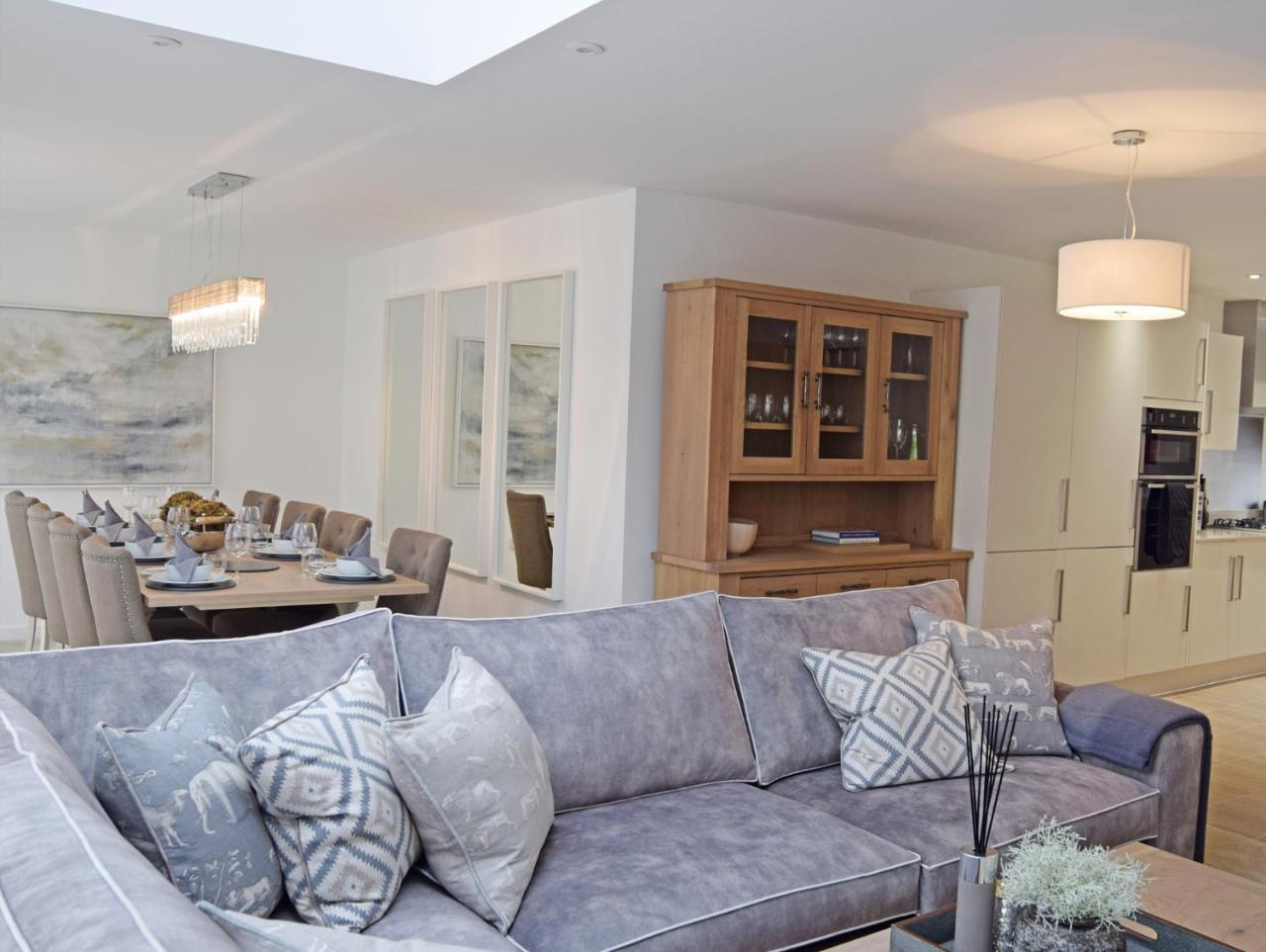 Hawthorn Villa Cheltenham Exterior photo